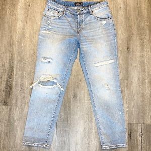 Abercrombie & Fit Low Rise Slim Boyfriend Jeans